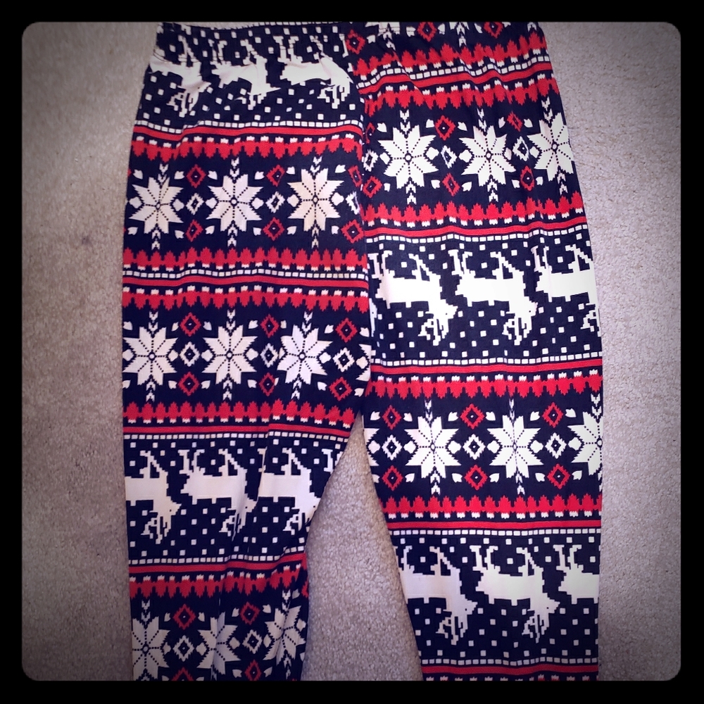 Christmas leggings.